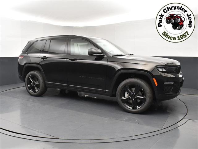 new 2025 Jeep Grand Cherokee car, priced at $45,840