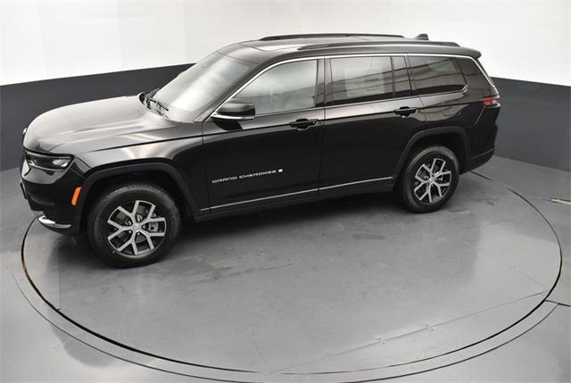 new 2025 Jeep Grand Cherokee L car, priced at $48,452