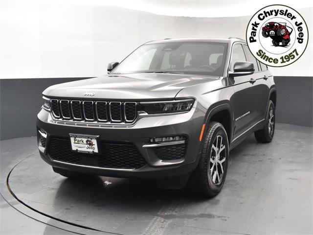 new 2025 Jeep Grand Cherokee car, priced at $43,810