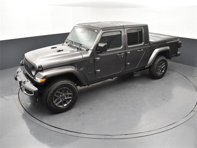 new 2024 Jeep Gladiator car, priced at $43,395