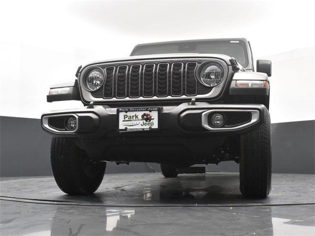 new 2024 Jeep Gladiator car, priced at $43,395