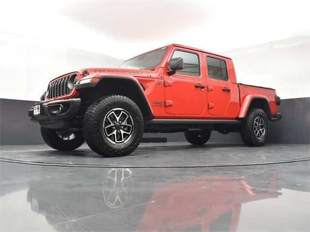 new 2025 Jeep Gladiator car, priced at $57,548