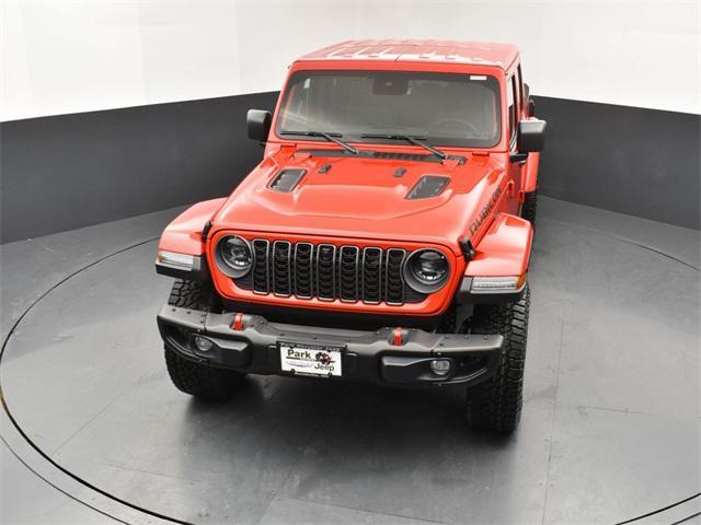new 2025 Jeep Gladiator car, priced at $57,548