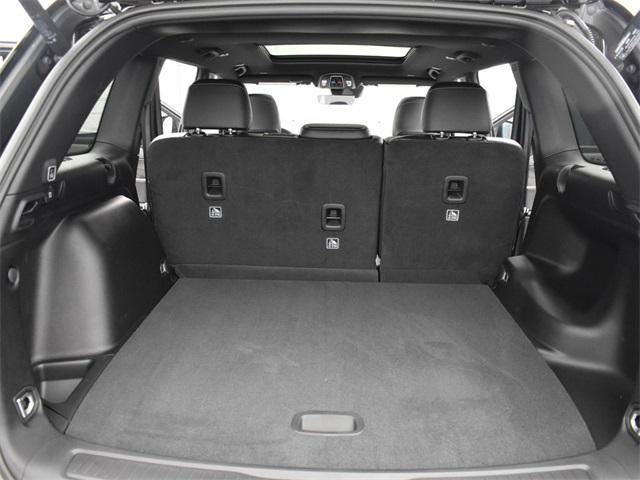 new 2025 Jeep Grand Cherokee car, priced at $45,356