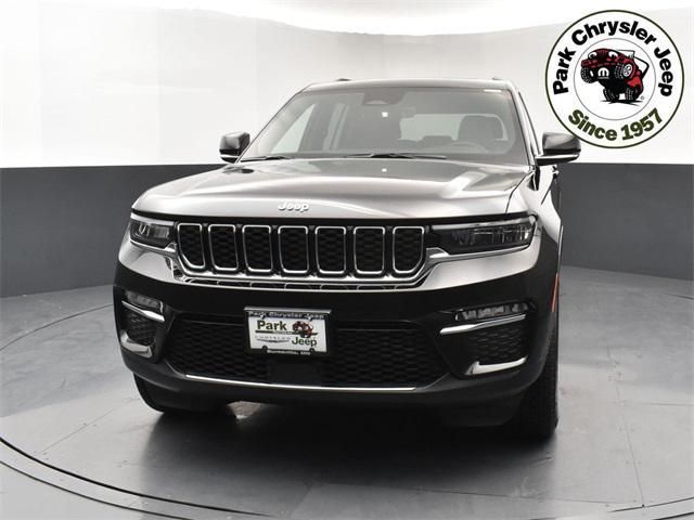 new 2025 Jeep Grand Cherokee car, priced at $45,356