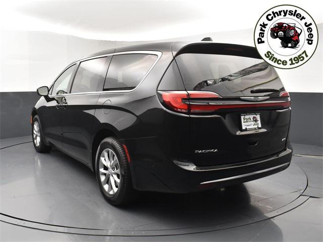 new 2025 Chrysler Pacifica car, priced at $44,462