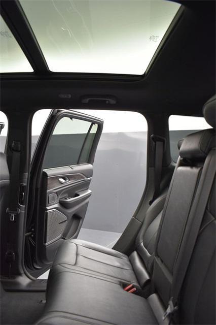 used 2022 Jeep Grand Cherokee car, priced at $34,343