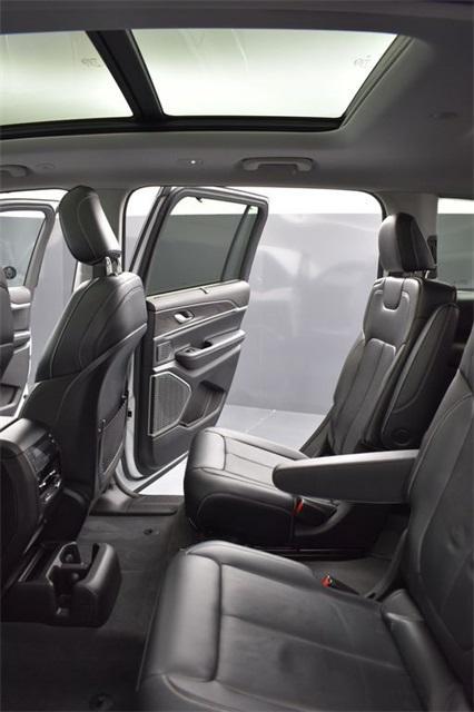 used 2021 Jeep Grand Cherokee L car, priced at $30,968