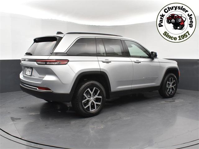 new 2025 Jeep Grand Cherokee car, priced at $45,856