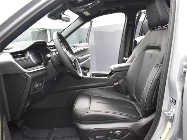 new 2025 Jeep Grand Cherokee car, priced at $45,856