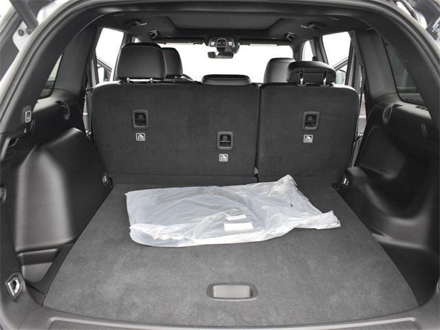 new 2025 Jeep Grand Cherokee car, priced at $45,856