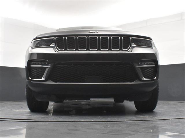 used 2022 Jeep Grand Cherokee car, priced at $34,744