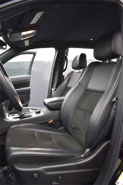 used 2022 Jeep Grand Cherokee car, priced at $28,583