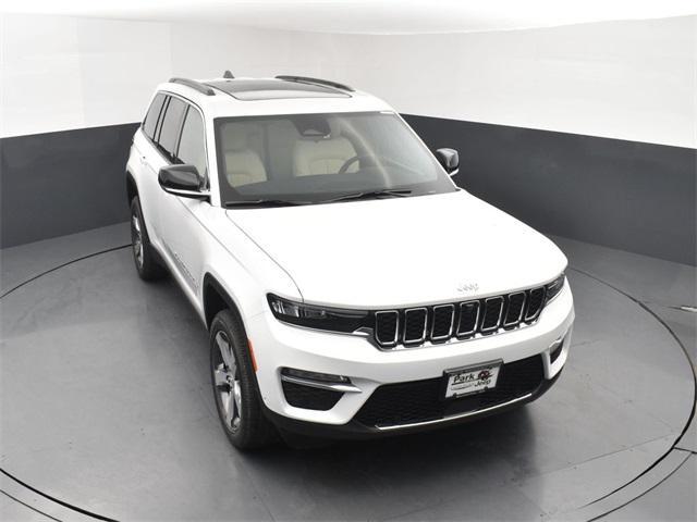 new 2025 Jeep Grand Cherokee car, priced at $49,260