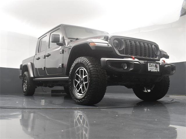 new 2025 Jeep Gladiator car, priced at $48,245