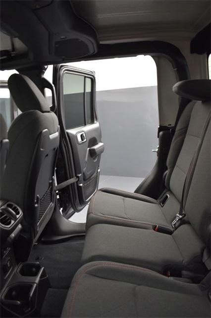 new 2025 Jeep Gladiator car, priced at $48,245