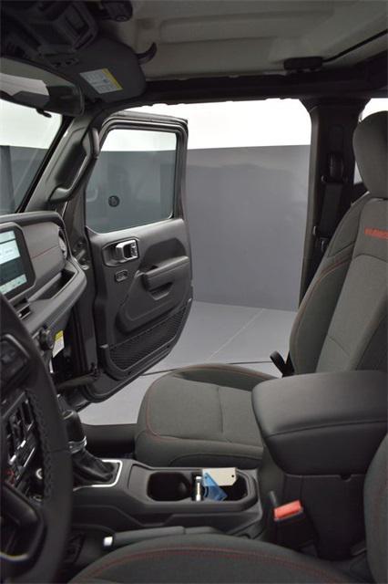 new 2025 Jeep Gladiator car, priced at $48,245