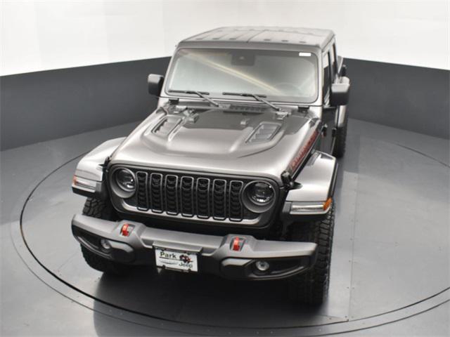new 2025 Jeep Gladiator car, priced at $48,245