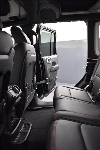 new 2025 Jeep Wrangler car, priced at $60,948