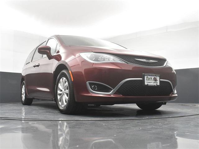 used 2019 Chrysler Pacifica car, priced at $21,991