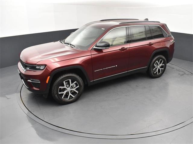 new 2025 Jeep Grand Cherokee car, priced at $41,290