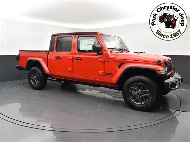 new 2024 Jeep Gladiator car, priced at $53,420