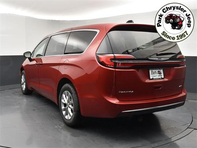 new 2025 Chrysler Pacifica car, priced at $47,507