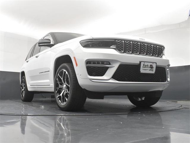 new 2025 Jeep Grand Cherokee car, priced at $63,764