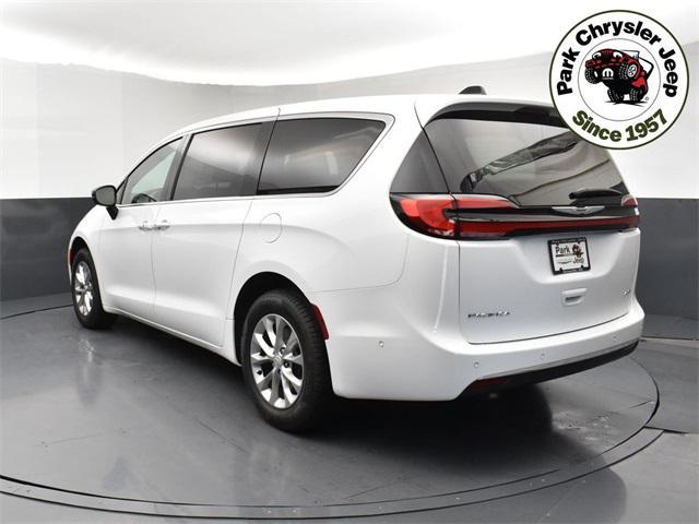 new 2025 Chrysler Pacifica car, priced at $44,461