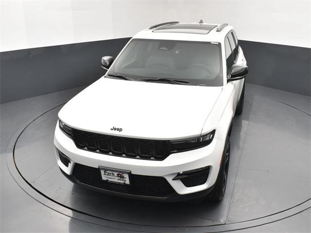 new 2025 Jeep Grand Cherokee car, priced at $47,760
