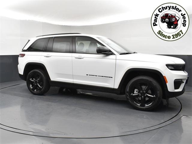 new 2025 Jeep Grand Cherokee car, priced at $47,760