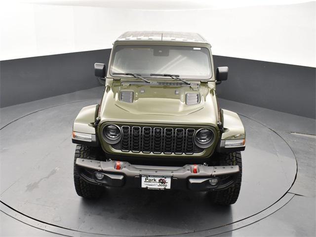 new 2024 Jeep Gladiator car, priced at $54,281