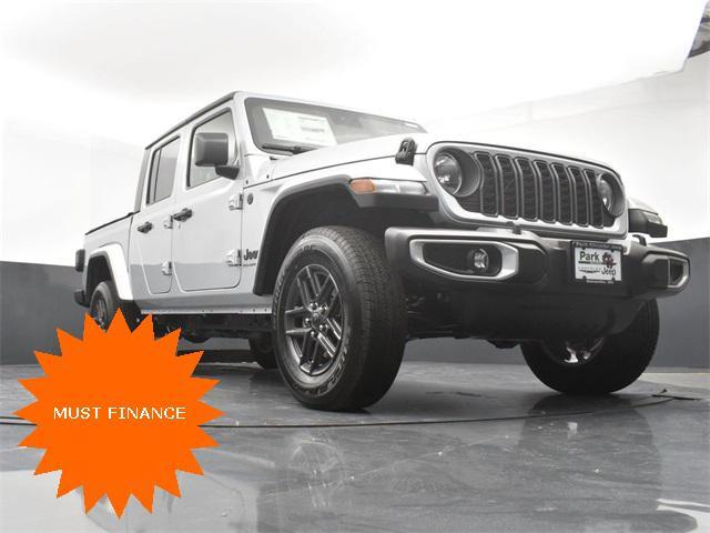 new 2024 Jeep Gladiator car, priced at $41,647