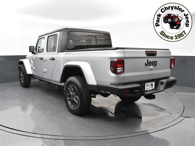 new 2024 Jeep Gladiator car, priced at $43,395