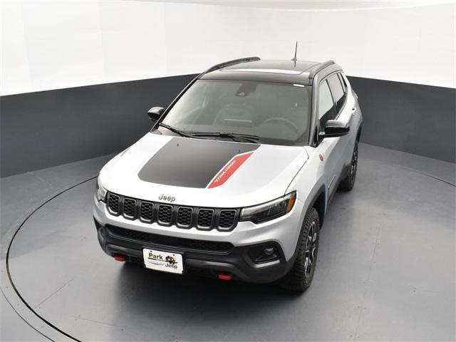 new 2024 Jeep Compass car, priced at $35,435