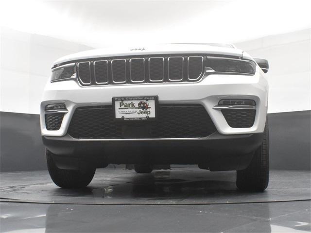 new 2025 Jeep Grand Cherokee car, priced at $43,215