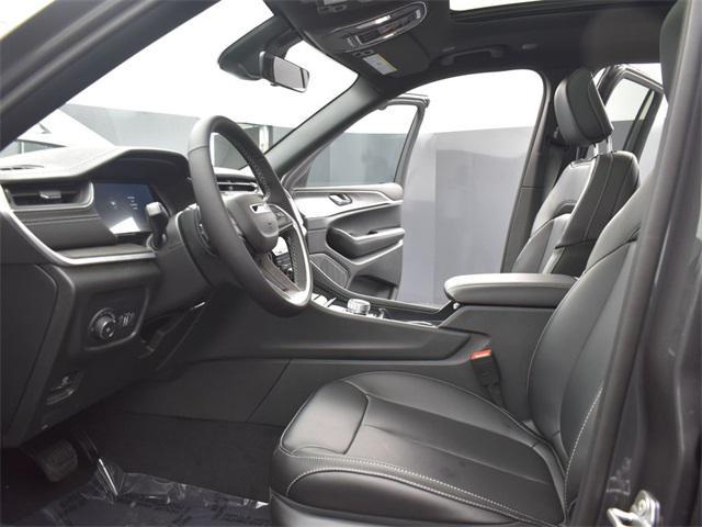 new 2025 Jeep Grand Cherokee L car, priced at $48,702