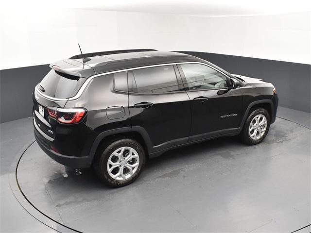 new 2024 Jeep Compass car, priced at $31,810