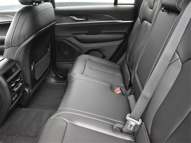 new 2025 Jeep Grand Cherokee car, priced at $45,856