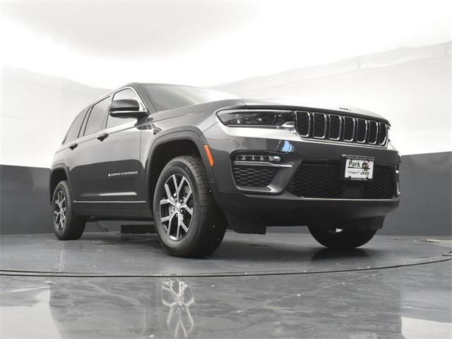 new 2025 Jeep Grand Cherokee car, priced at $45,856