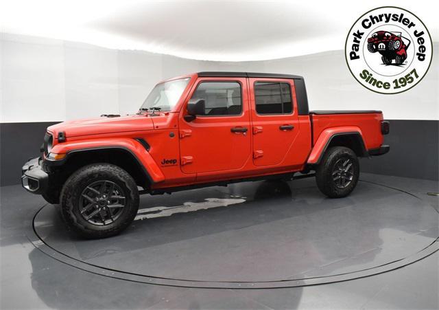 new 2025 Jeep Gladiator car, priced at $52,135