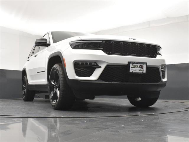 new 2025 Jeep Grand Cherokee car, priced at $46,400