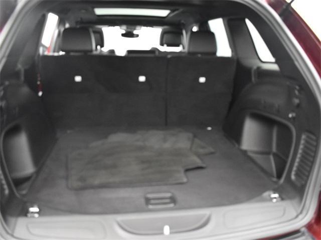 used 2022 Jeep Grand Cherokee car, priced at $32,244