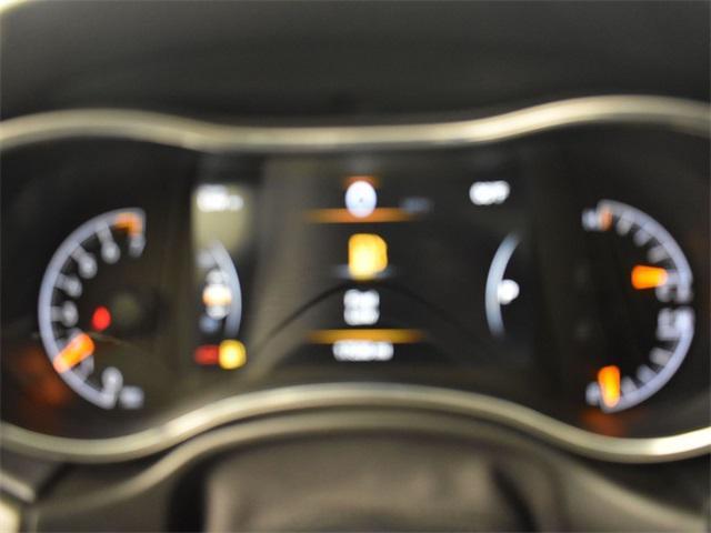 used 2022 Jeep Grand Cherokee car, priced at $32,244