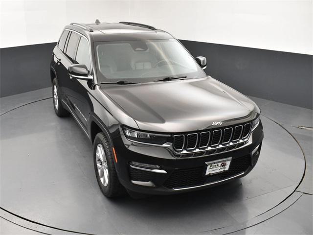 used 2022 Jeep Grand Cherokee car, priced at $32,658