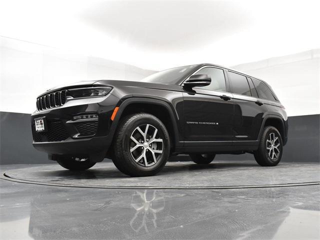 used 2024 Jeep Grand Cherokee car, priced at $38,965