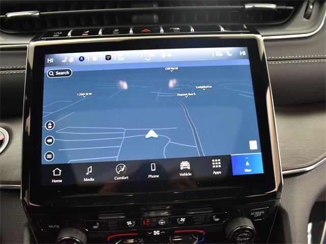 new 2025 Jeep Grand Cherokee car, priced at $55,975