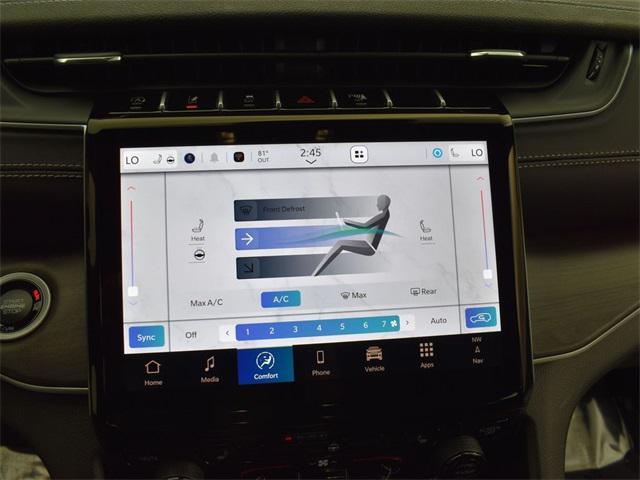 new 2025 Jeep Grand Cherokee car, priced at $39,670