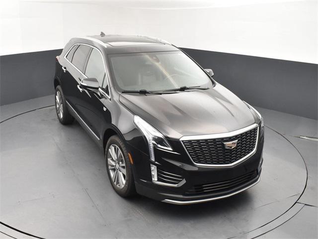 used 2021 Cadillac XT5 car, priced at $33,987