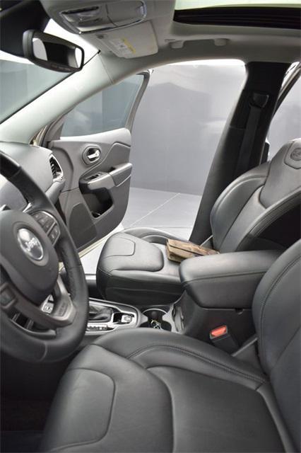 used 2019 Jeep Cherokee car, priced at $20,993